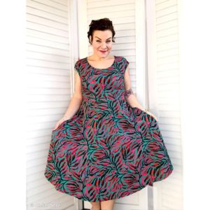 082852-882747-luminoso-bienvenidocolorido-dress2