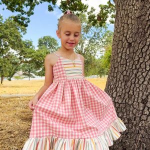 Picnic-Wovens_Mary-3