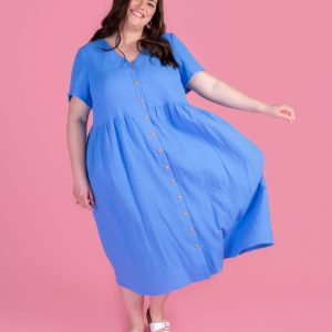 Tilly_and_Buttons_Nell_sewing_pattern_blue_dress_1