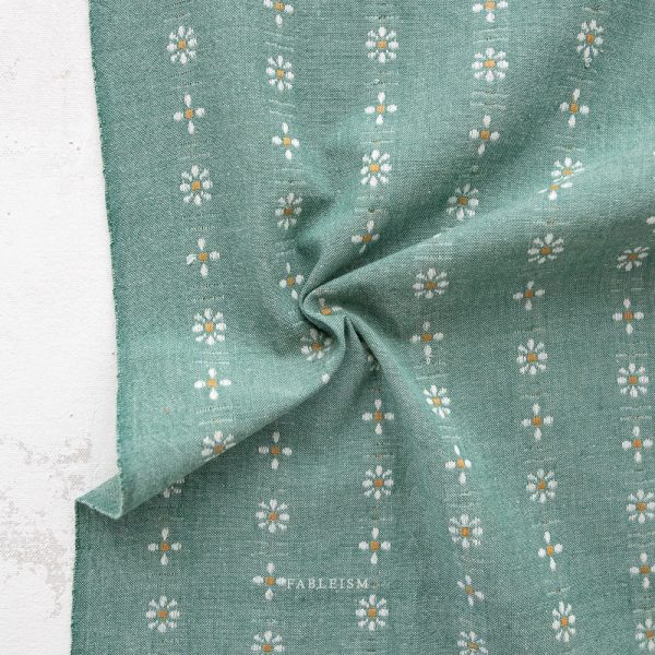fdw-13-spring-forage-daisies-by-fableism-supply-co-1
